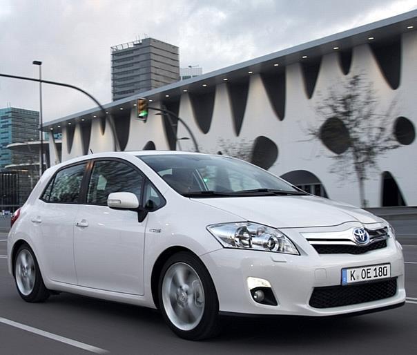 Toyota Auris Hybrid